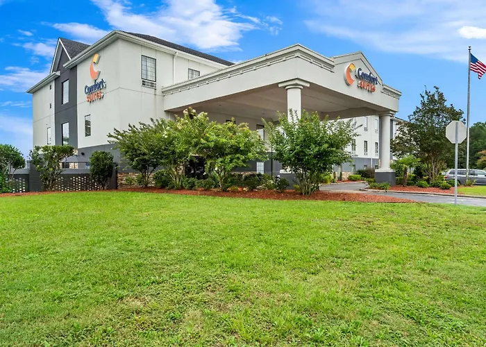 Comfort Suites Near Camp Lejeune