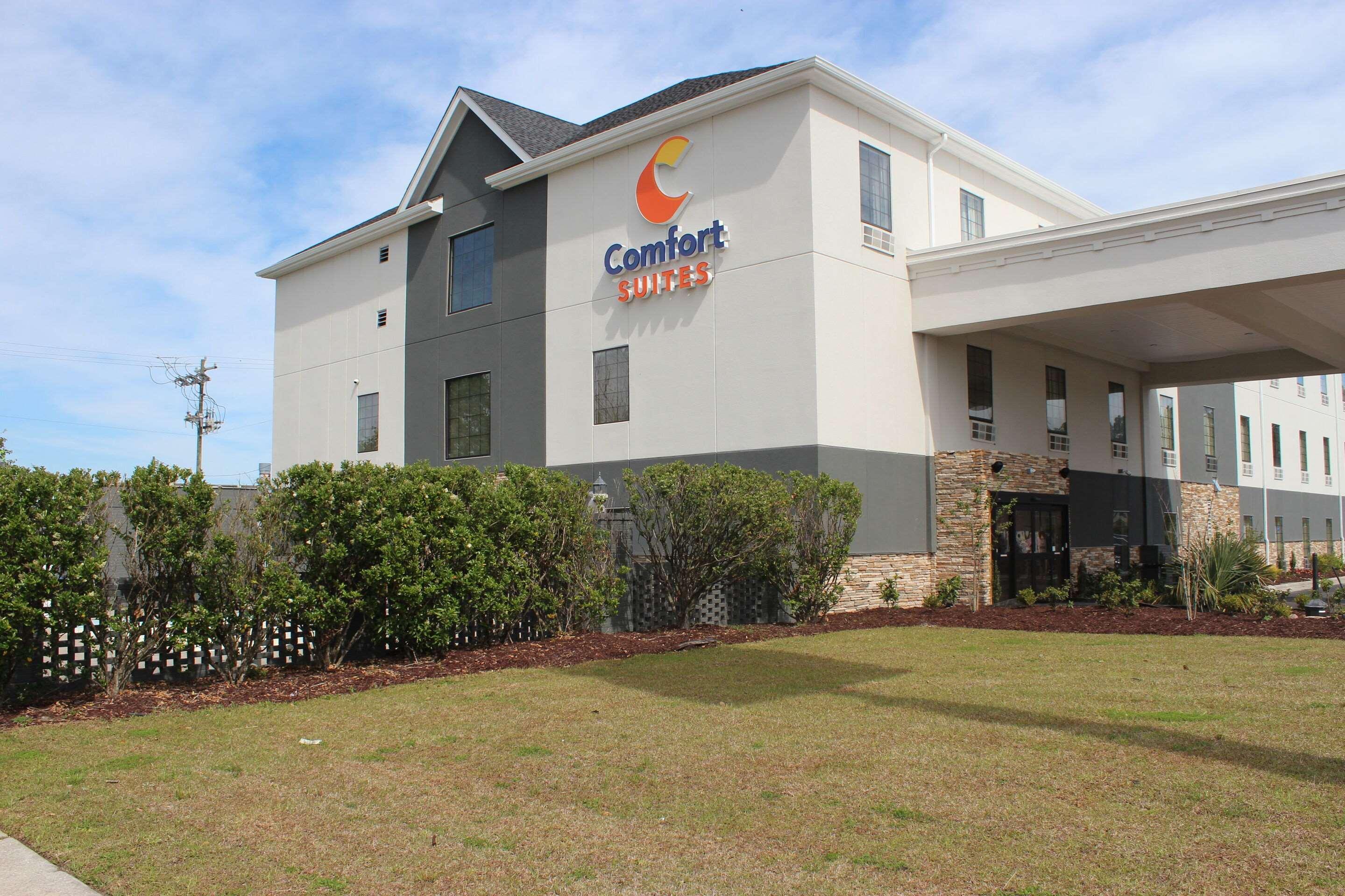 Hotel Comfort Near Camp Lejeune 3*