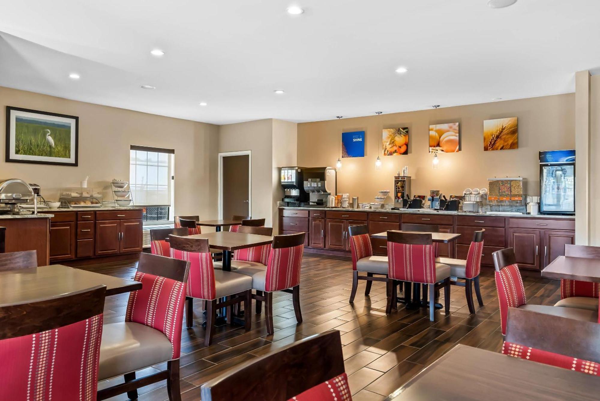 Comfort Near Camp Lejeune 3* Jacksonville